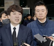 이준석 "한동훈 '싫으면 시집가' 대응보단 진지하게 정책 모순에 답해야"