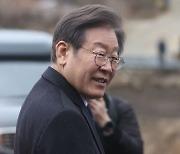 '이재명 살인예고' 77번 올린 20대 구속영장 '기각'