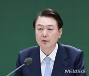 윤, 한총리에 "명절 물가관리, 연휴 안전사고 방지 만전" 당부