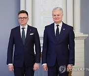 LITHUANIA POLAND DIPLOMACY