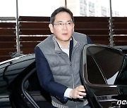 '무죄' 이재용, 중동·동남아 향했다…회장 취임 첫 출장 '그때 그 동선'