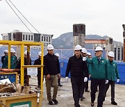 이한경 본부장, 민간건축물 최초 내진보강 지원 현장방문