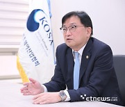 [데스크가 만났습니다]조준희 한국소프트웨어산업협회장 “국내 SW산업 성장하려면 SaaS로 해외 두드려야”