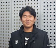 KT 이강철 감독이 찍은 '새 얼굴' 문용익 "결과로 보여드릴게요"