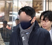 ‘수사정보 공유 의혹’ SPC 임원·검찰 수사관 구속