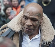 ITALY MIKE TYSON