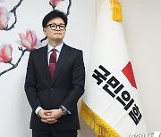 인재 영입 환영식 참석한 한동훈 비대위원장