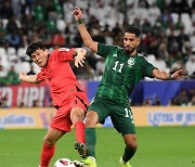 [카타르ON]'괴물수비수' 김민재 없다고 '와르르' 몰락, 韓 축구의 씁쓸한 수비 현실 '숙제 남겼다'