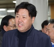 1심서 법정 구속된 김용, 항소심서 재차 보석 신청