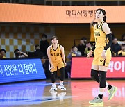 WKBL 모든 팀의 숙제 '박지수 만나면 어떻게 막아요?', 그렇다면 당사자의 생각은 어떨까?