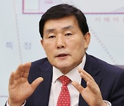 “접경지 옹진, 규제 풀어 정주여건 개선”