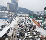 CHINA-HUNAN-HIGHWAY TRAFFIC-FREEZING-RESTORATION (CN)