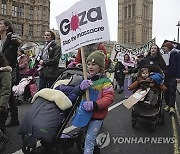 Britain Israel Palestinians