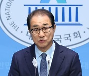 민주당 '전당대회 돈봉투 의혹' 이성만 복당 심사 보류