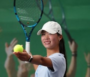 13세 홍예리 “언젠가 테니스계 김연아가 되고 싶어”