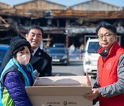 구세군·KB국민은행, 서천시장 소상공인 무료 식사 제공