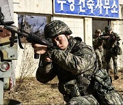 "北 도발 시 응징"… 한·미 해병대, 전차·헬기 동원한 연합훈련 실시