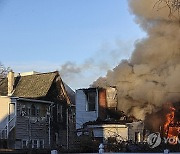 Officers Wounded House Fire