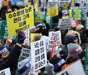 고령자 ELS 손실에 銀 판매 놓고, "적법이면 문제 없다" vs "銀 보호장치 미작동"