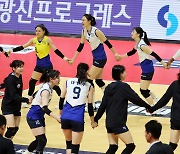 프로배구 1위 현대건설, GS칼텍스 상대로 승리…팀 블로킹 14개