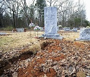 Wife Body Exhumed Tennessee Sheriff