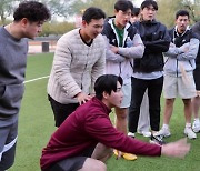 "윷놀이 기억나, 떡국도 맛있었어" 영웅들 외인들도 美에서 한국의 설을 체험했다