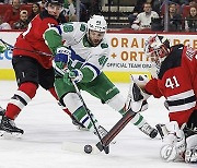 Devils Hurricanes Hockey