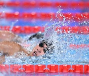 김우민 이어 황선우 차례…세계수영선수권 자유형 200m 예선 통과