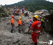 필리핀 금광 마을 산사태 사망자 54명으로 증가