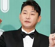 이천수 "나도 모르게 사진 찍혀"…'코인 사기' 연루설 부인