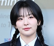 레드벨벳 슬기, 시크한 양갈래 ‘고양이’ [포토엔HD]