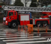 신변 비관 방화로 애꿎은 위층 20대 중태…10대 구속영장