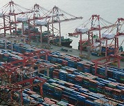 Korea’s exports down 14.6% in Feb. 1-10 due to fewer working days