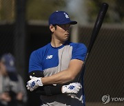 오타니, 팔꿈치 수술 후 첫 야외 타격서 홈런 10방…"느낌 좋다"