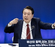 尹대통령, 영화 '건국전쟁'에 "역사 올바르게 알 수 있는 기회"