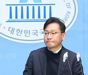 녹색정의당 배진교 원내대표, 원내대표직 사임