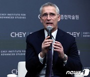 나토 사무총장 "올해 GDP 2% 방위비 회원국 18개국 예상"…작년 比 11개국 ↑