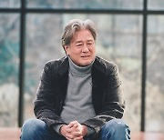 최민식, 12년 만에 예능 출격…“소속사 없이 직접 운전·출연료 협상해”(유퀴즈)