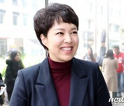 與 김은혜 "경기지사 선거 나가며 마음의 짐, 나은 성과로 갚겠다"