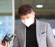 '횡령 혐의' 박수홍 친형, 실형 선고··· 형수는 무죄