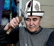 KYRGYZSTAN FASHION