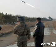 북한, 신형 지상대해상미사일 '바다수리-6형' 검수 사격 실시