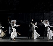 Chanel meets ballet 'Modance' to come Korea in April