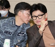 국군대전병원 찾은 한동훈 비대위원장, 이국종과 간담회 [뉴시스Pic]