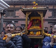 NEPAL STOLEN ANTIQUITIES