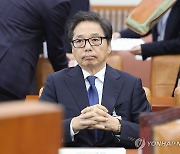 검찰, '임금체불 혐의' 박영우 대유위니아 회장 구속영장 청구