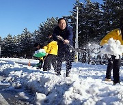 이병선 속초시장 제설작업