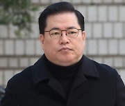 "유동규 차량이 1.8초 뒤 진입"…경찰, '화물차 사고' 종결