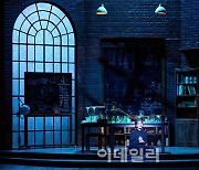 서울 공연 마친 뮤지컬 '마리 퀴리', 광주·안동·김해 찾는다