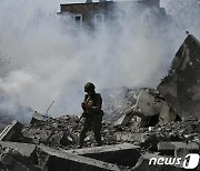 러, 우크라 아우디이우카 점령 후 공세 확대…우크라 "모두 막아냈다"